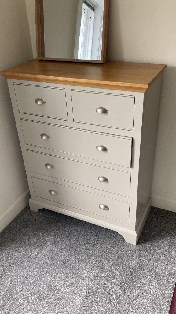 Large solid wood chest of Drawers