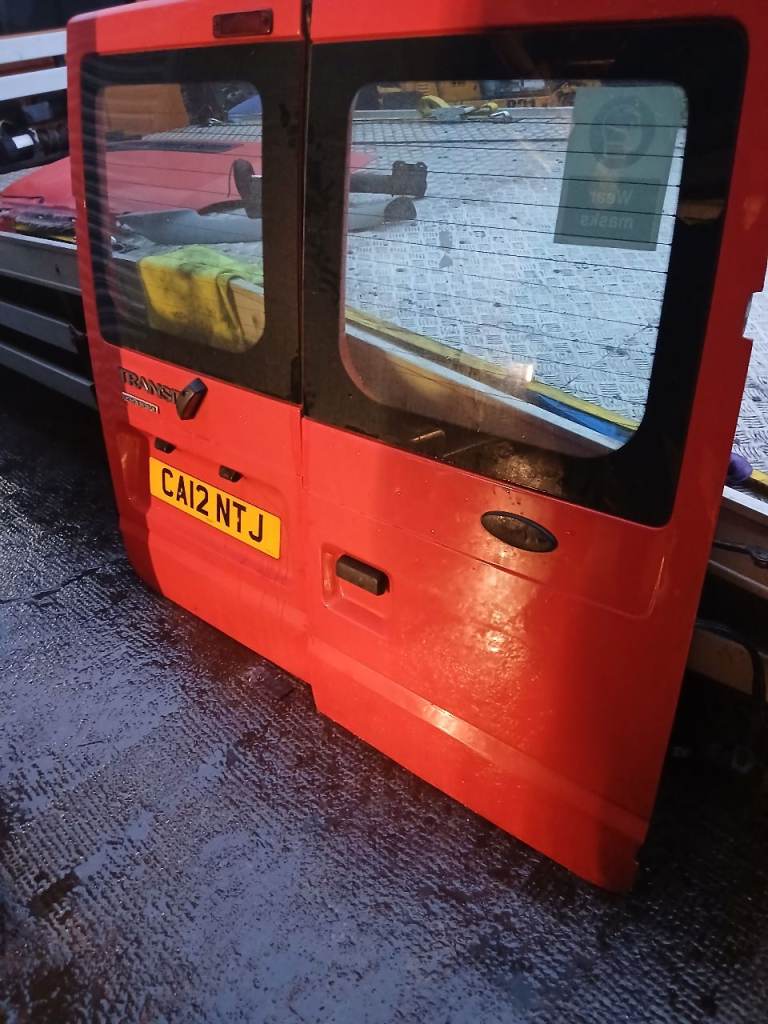 Red mk7 transit resr doors 