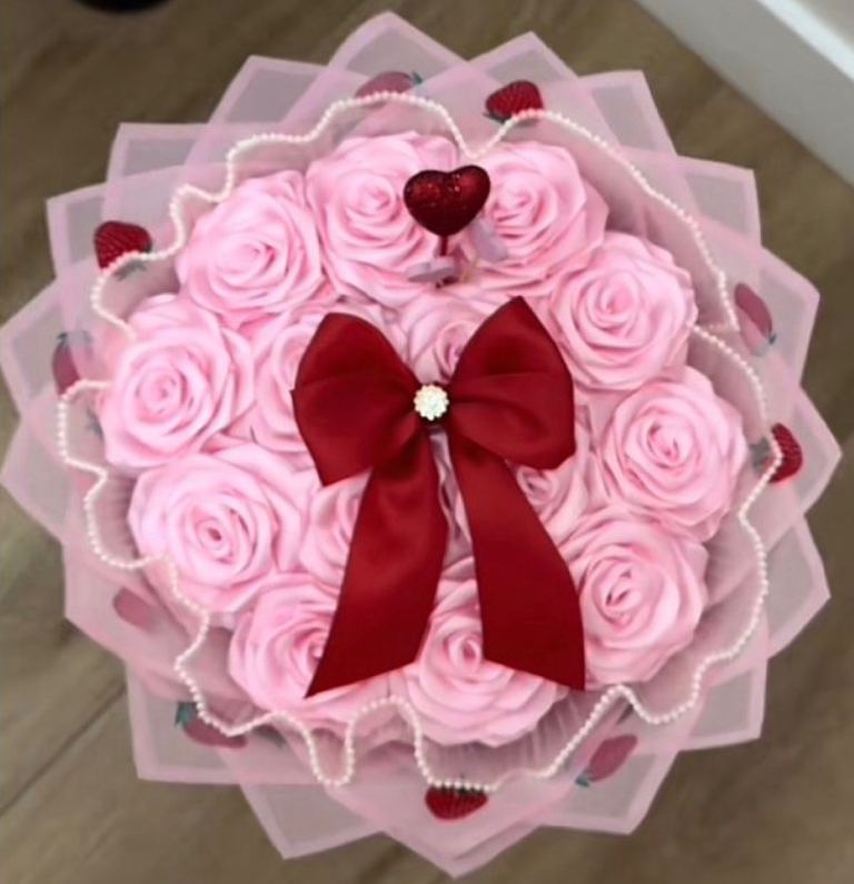 Pink rose bouquet