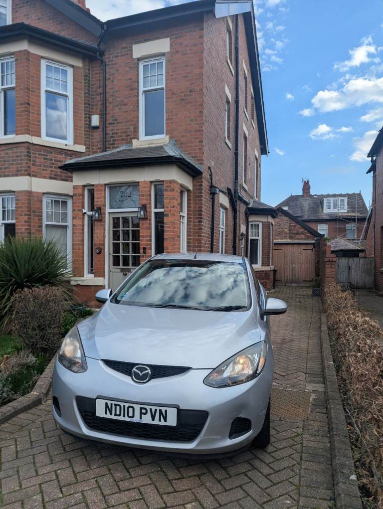 Mazda, 2, Hatchback, 2010, Manual, 1349 (cc), 5 doors