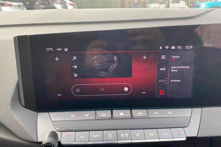  Vauxhall Astra 1.2 Turbo Ultimate Hatchback 5dr Petrol Auto Euro 6 s/s 130 Ps