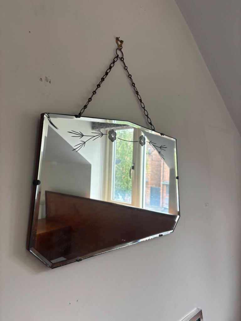 Lovely Vintage Mirror with Etched Glass Details