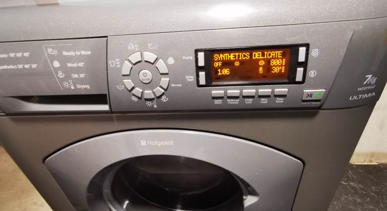 Washer dryer 