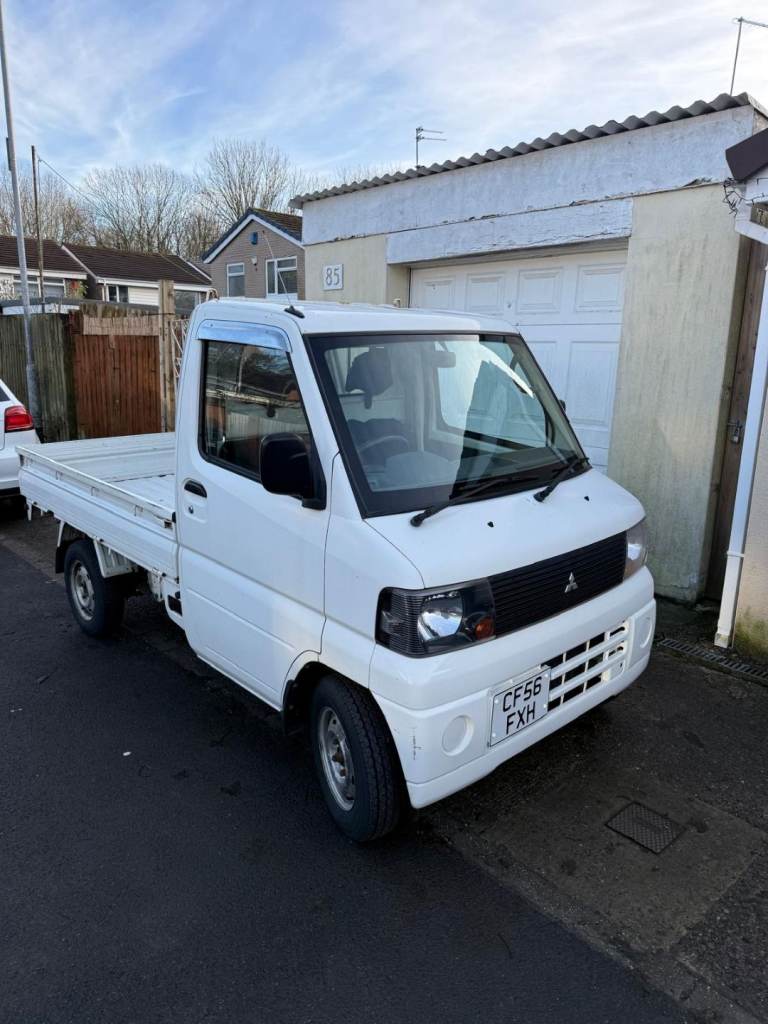 Mitsubishi, 2006, 660 (cc) minicab truck