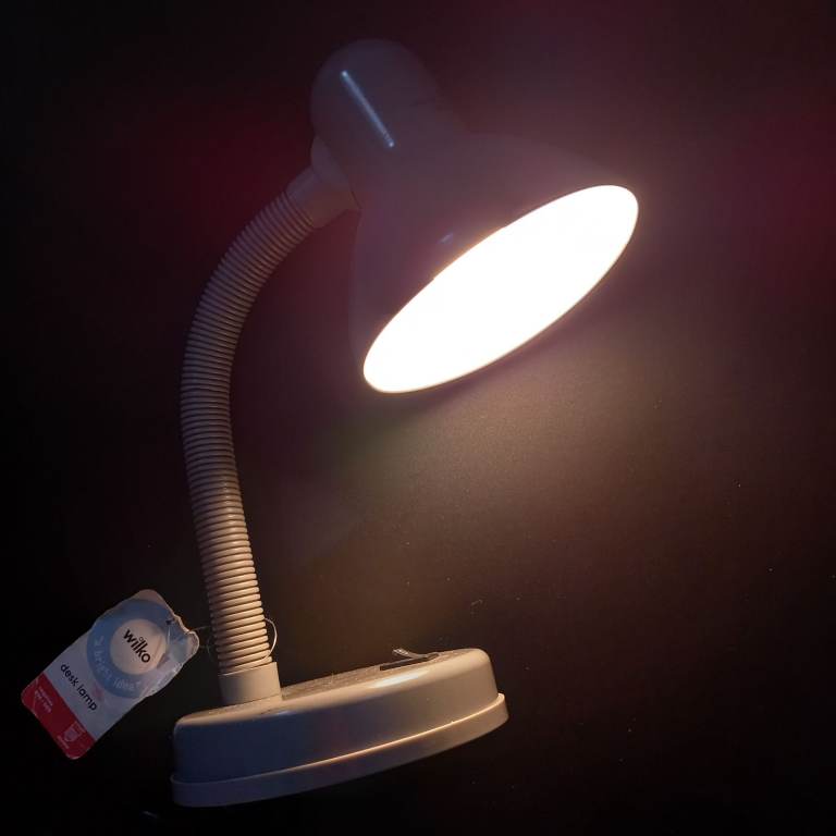 DESK LAMP
