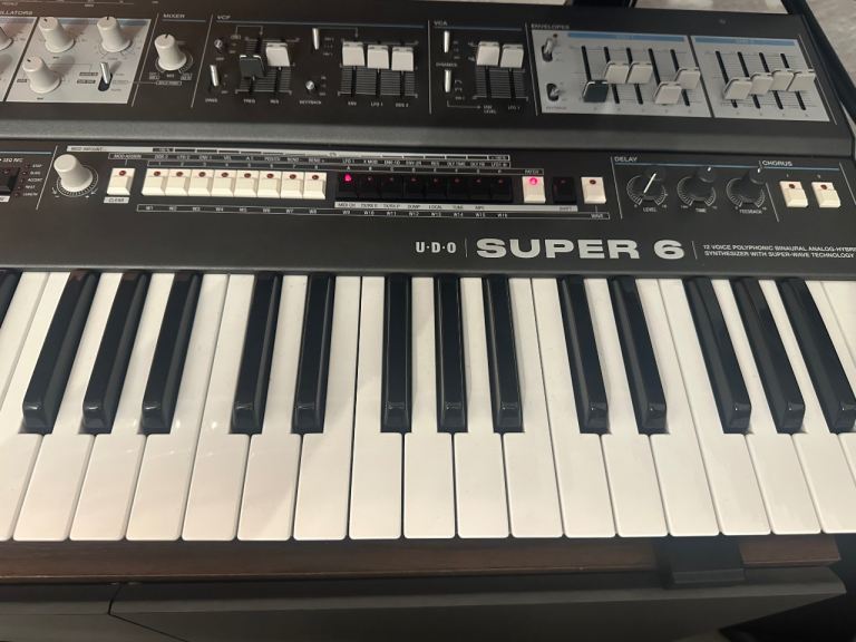 UDO SUPER 6 