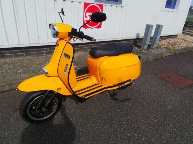 2024 Royal Alloy GP300 GP 300 LC E5 Scooter 