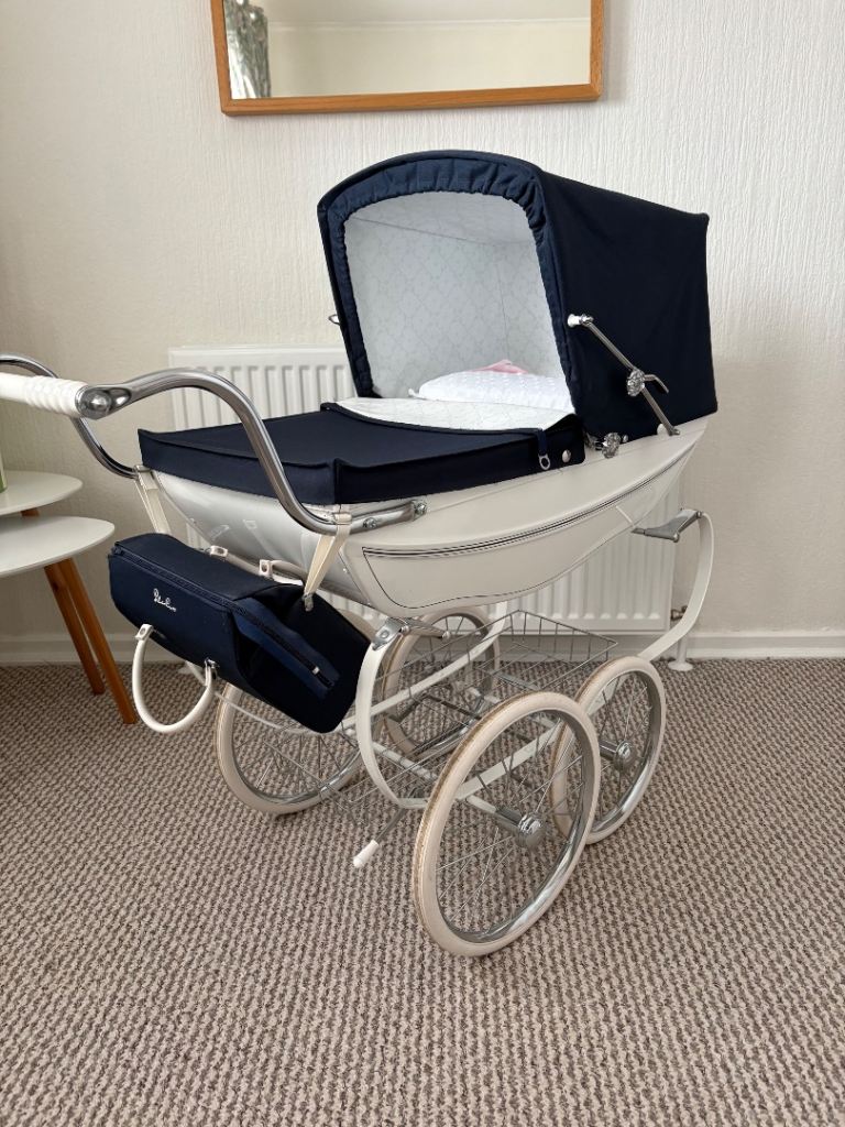 Silver cross doll pra