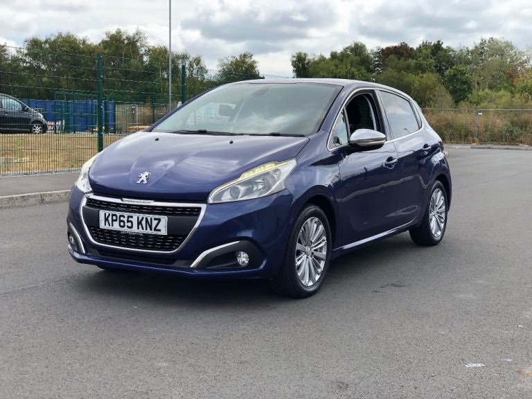Immaculate Low Mileage Automatic Peugeot 208 1.2 Petrol, FSH, £20 Tax, Two Owners, HPI Clear