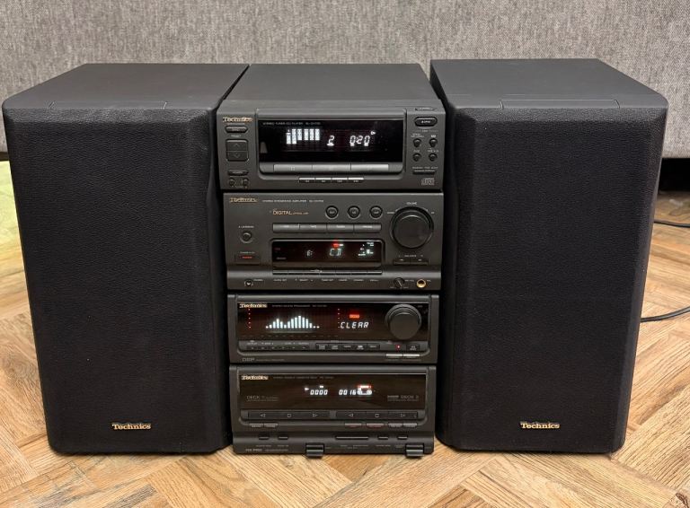 Technics CD Stereo System SC-CH700