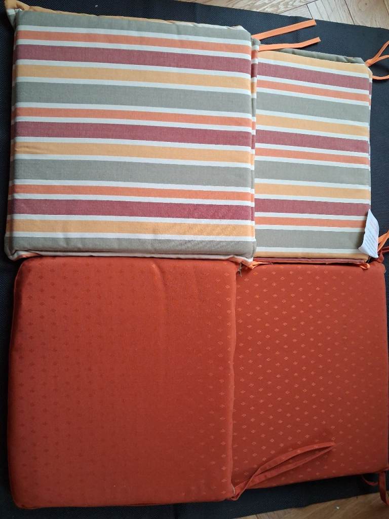 Garden cushions