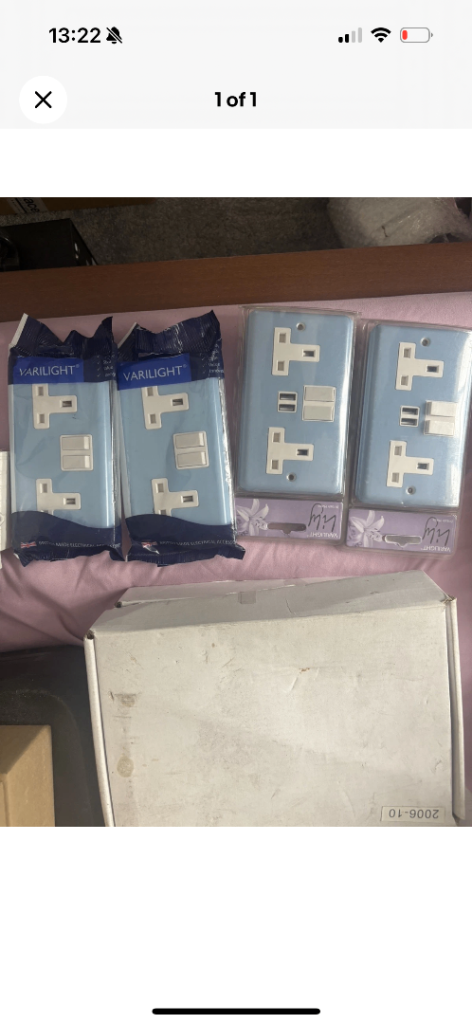 Pair of NEW Varilight V-Pro Blue 2-Gang Double Wall Sockets with USB & Switches