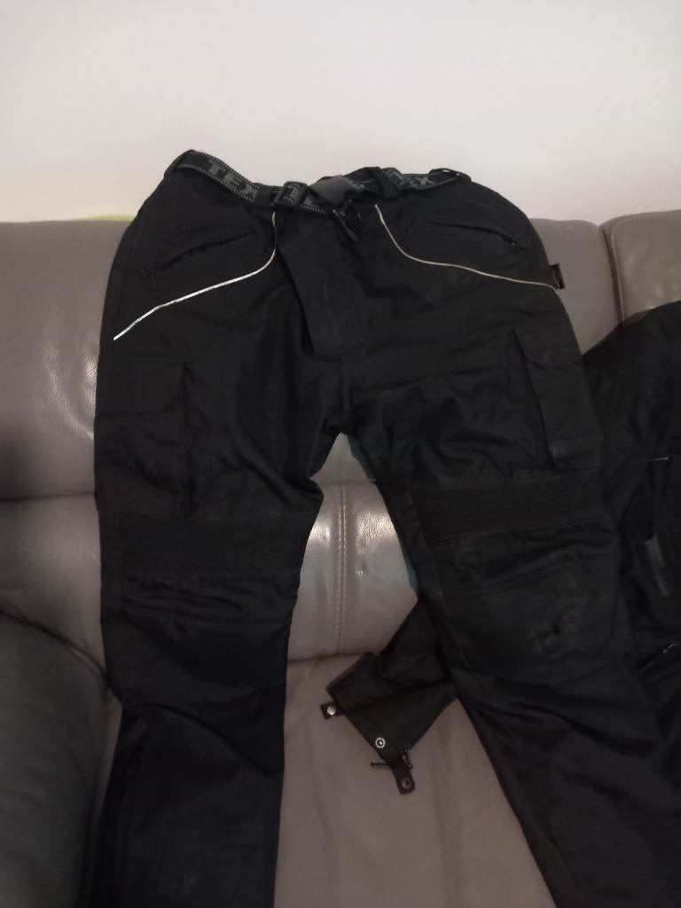 Gents motorcycle jacket/trousers 
