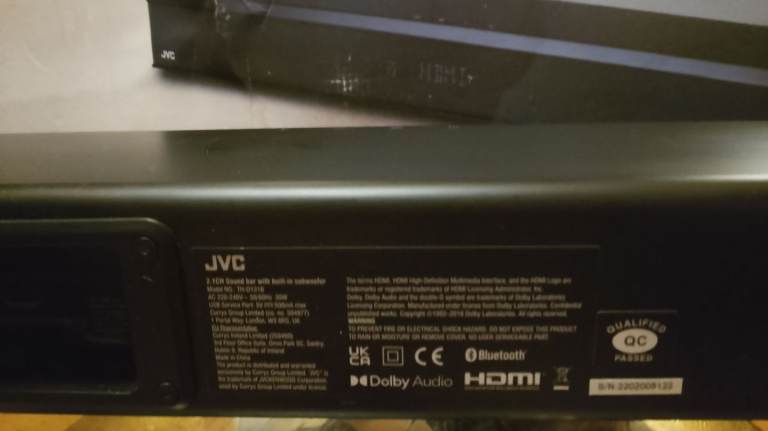 JVC SOUNDBAR WITH BUILT IN SUBWOOFER 