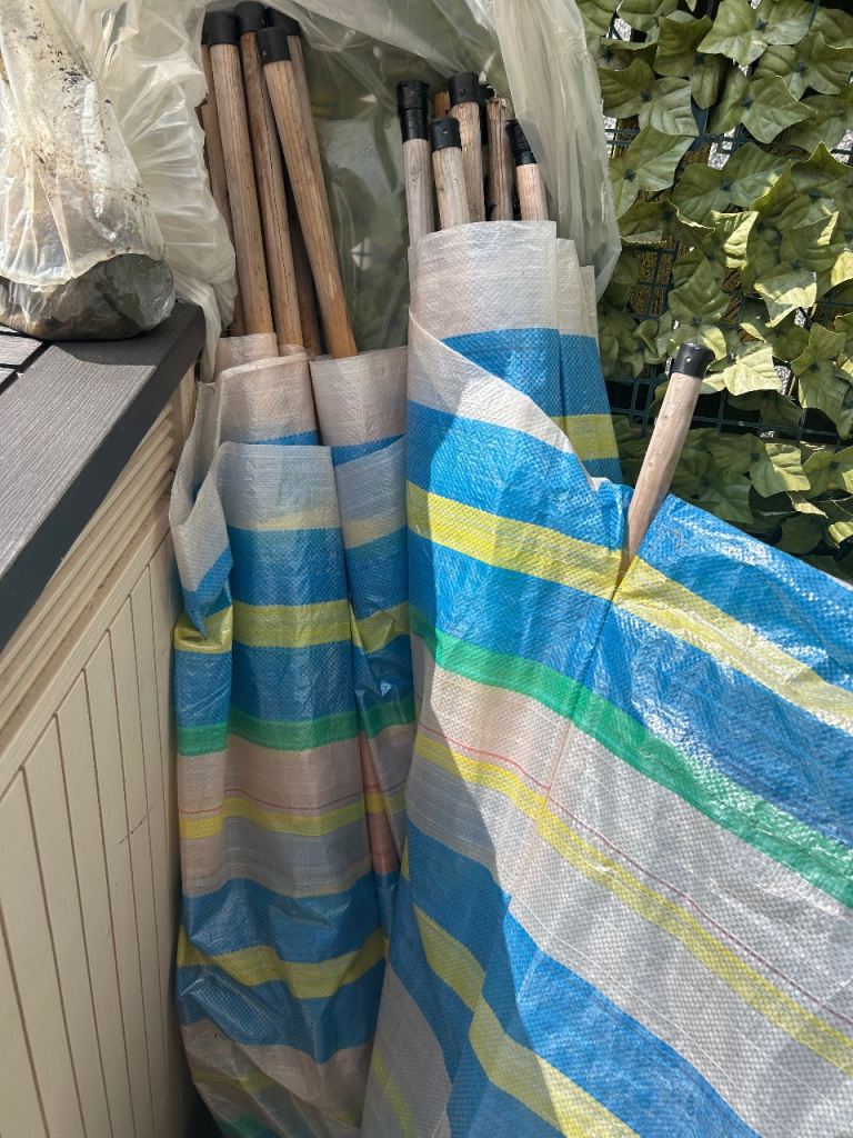 Garden/ beach wind breakers with Wooden Poles – Multicoloured