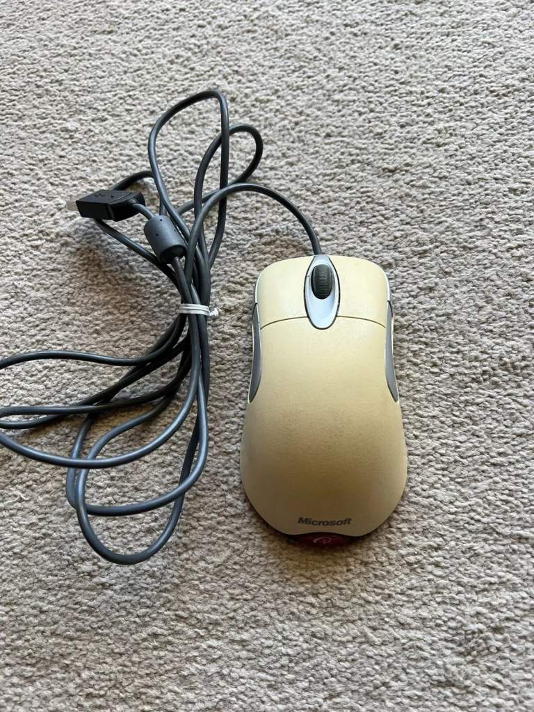 Vintage Microsoft IntelliMouse Optical USB and PS/2 Compatible Mouse - scarce model