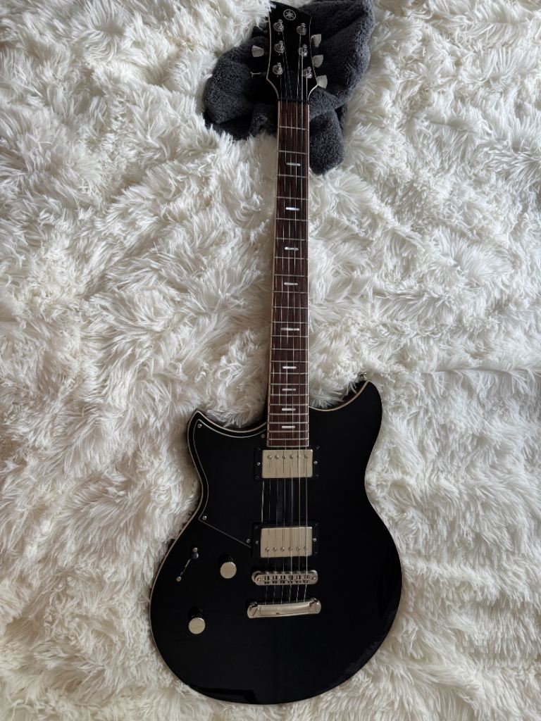 Left handed Yamaha revstar rss20l black nearly new