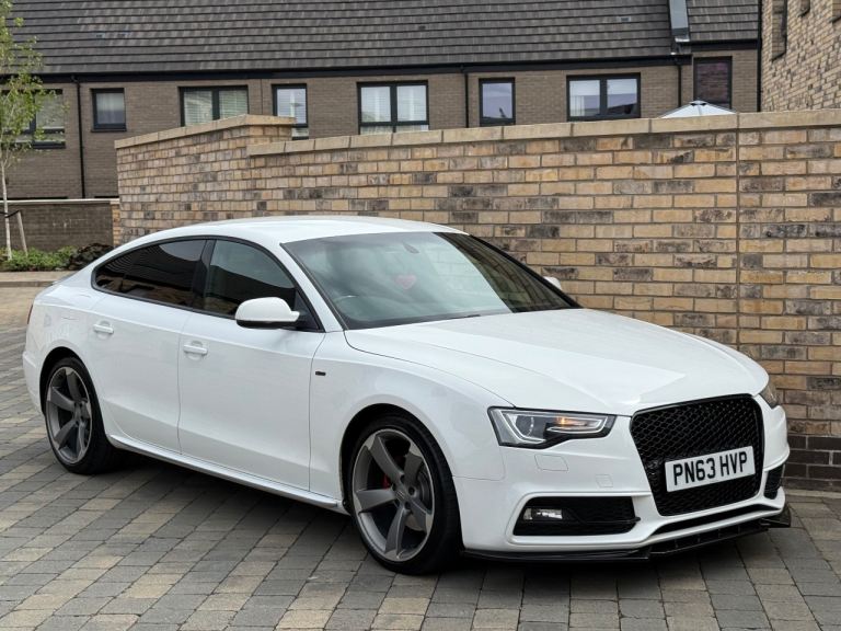 Audi, A5, Hatchback, 2013, Semi-Auto, 1968 (cc), 5 doors