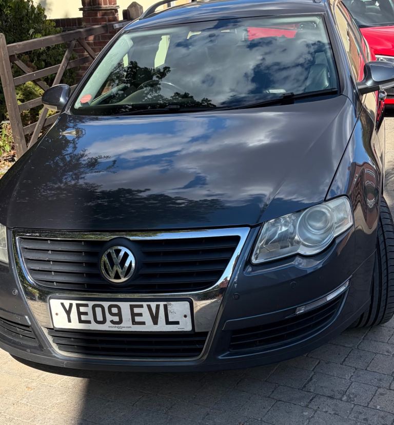 Volkswagen, PASSAT, Estate, 2009, Semi-Auto, 1968 (cc), 5 doors