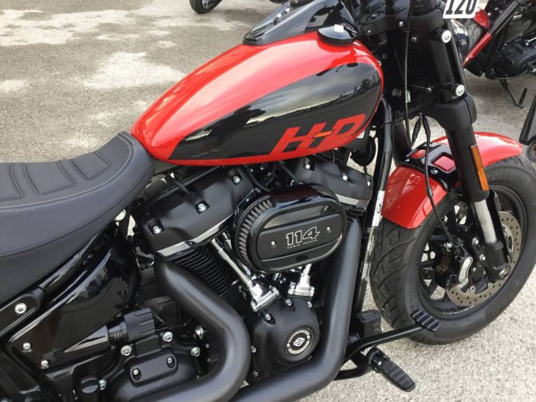 2023 Harley-Davidson SOFTAIL FXFBS FAT BOB 114 FXFBS Colour Option (23MY) CUSTOM PETROL Manual