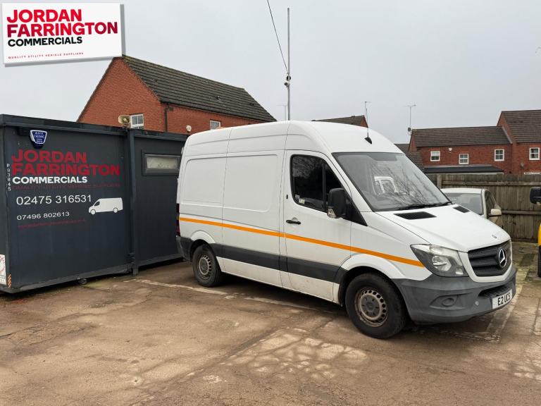 2013 63 reg MERCEDES BENZ 313 SWB SPRINTER WORKSHOP RECOVERY VAN 230V REAR POWER