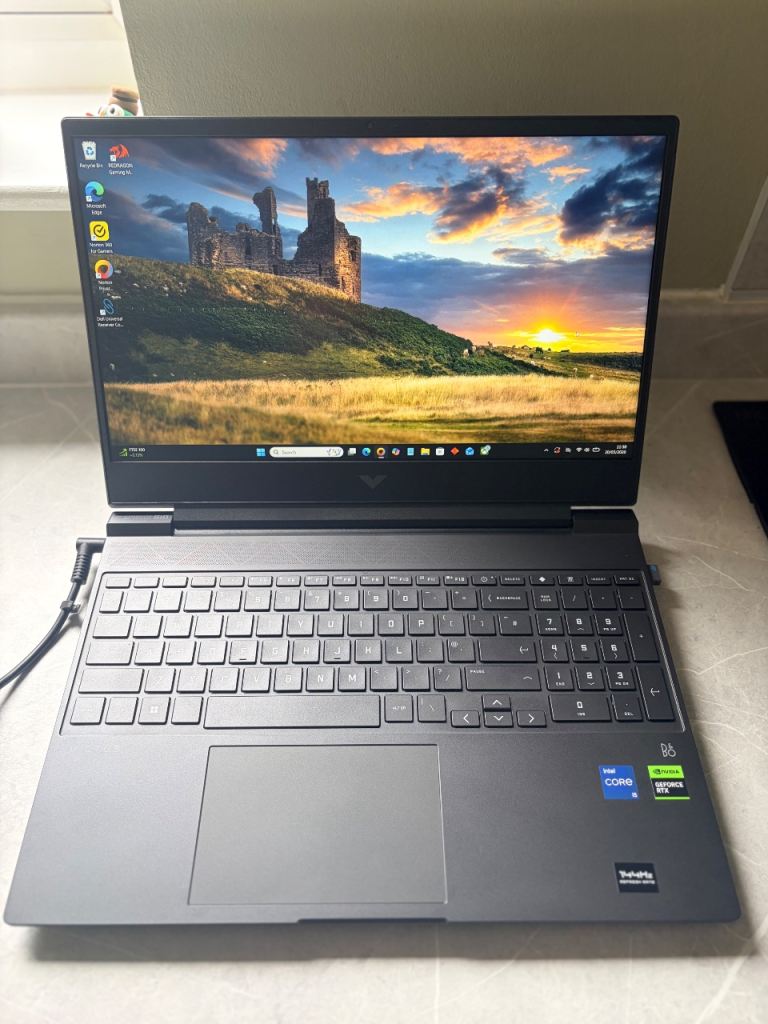 HP Victus 15.6” Gaming Laptop – i5 / 16GB RAM / 512GB SSD / RTX 3050 – Excellent Condition