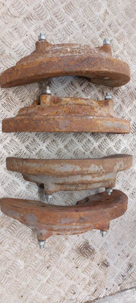Massey ferguson front wheel weights mf35 135 240