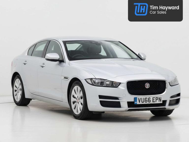 2016 Jaguar XE 2.0 XE Prestige D 4dr Saloon Diesel Manual