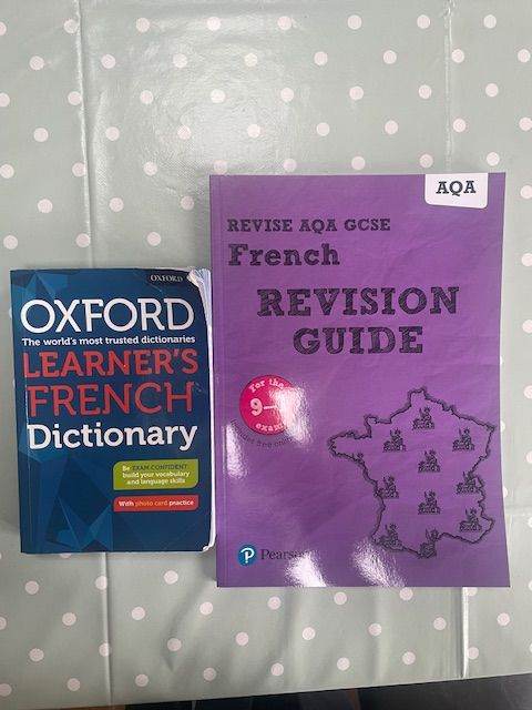 GCSE French Revision Guide & Oxford Learner's Dictionary