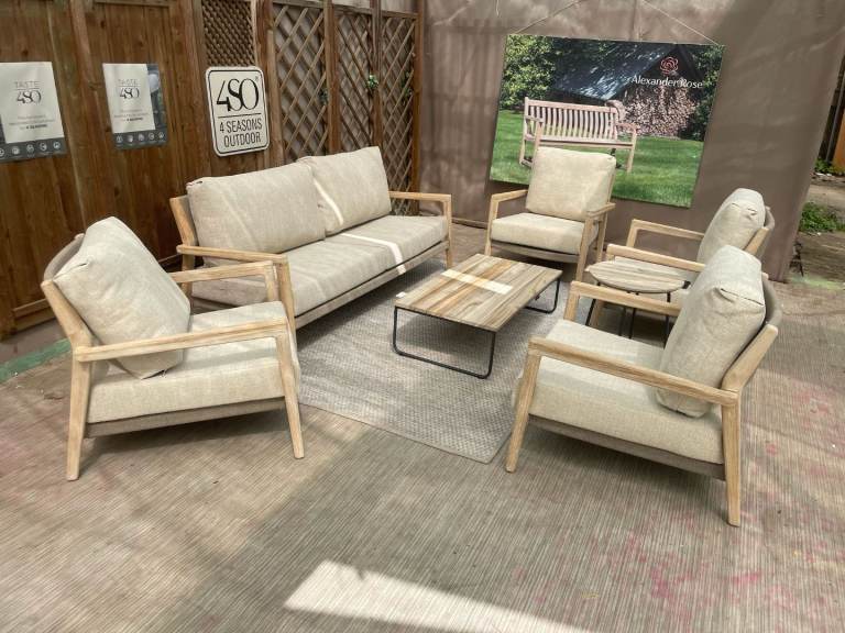 4 seasons outdoors new to clear rrp £4899 massive price drop