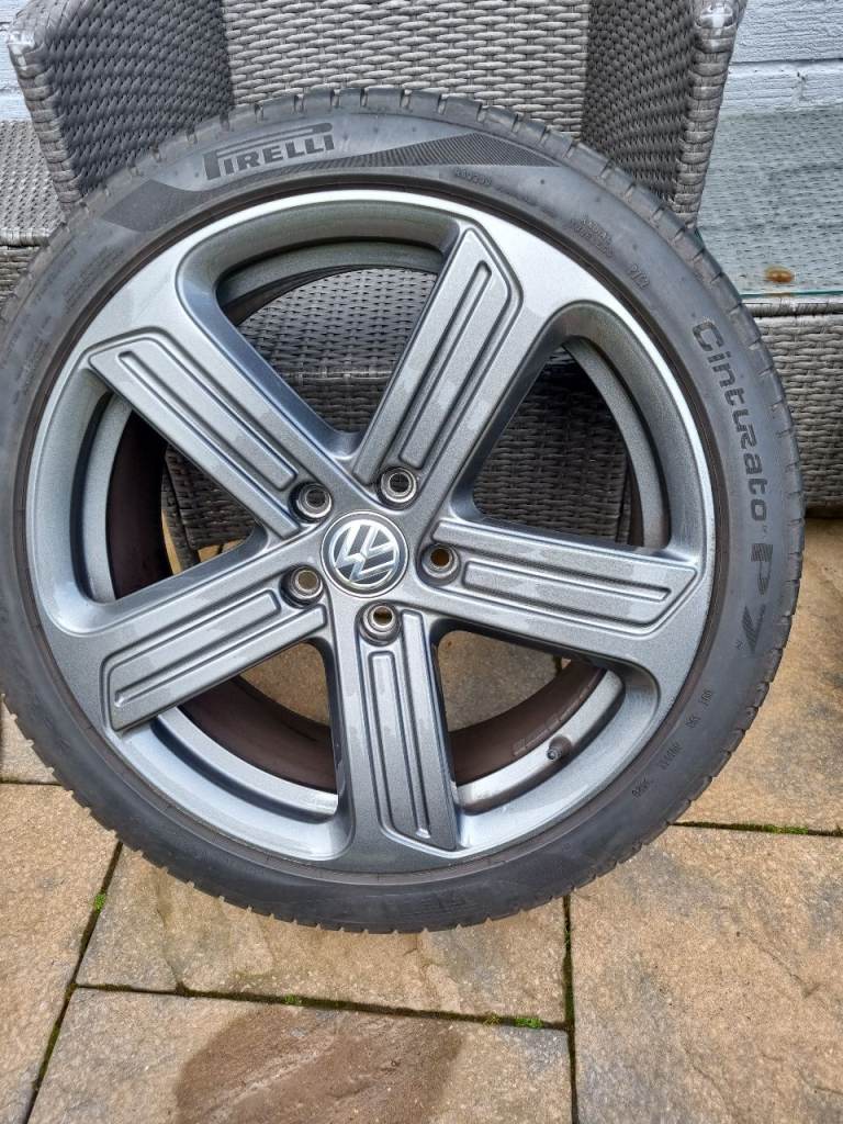 Vw golf R alloys