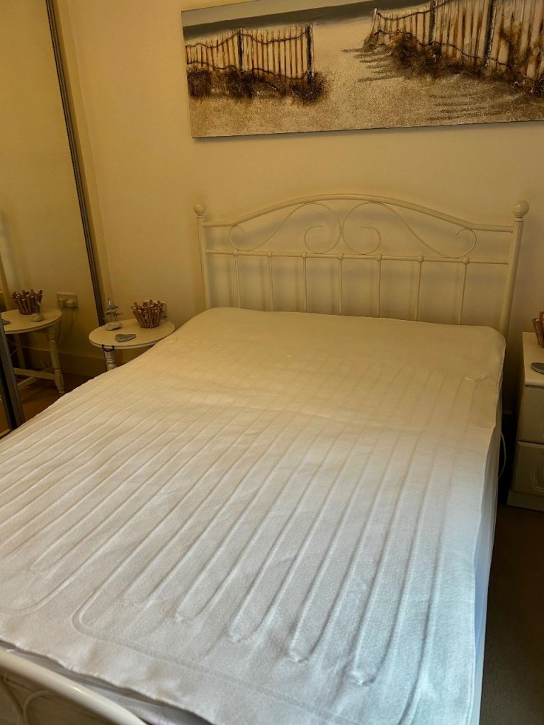 Dual Control Double Electric Blanket