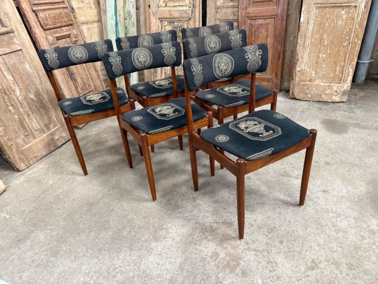 Set of 6 Danish Mid Century Teak Dining Chairs