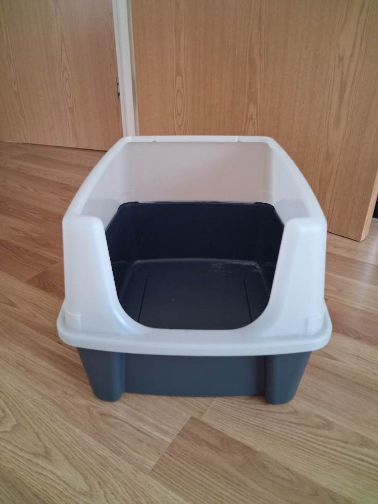 Cat litter tray