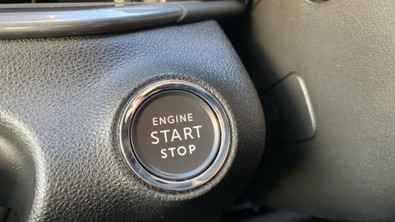 2025 Fiat 600 1.2 MHEV SUV 5dr Petrol Hybrid e-DCT Euro 6 (s/s) (136 ps) HATCHBACK Petrol/Electri...