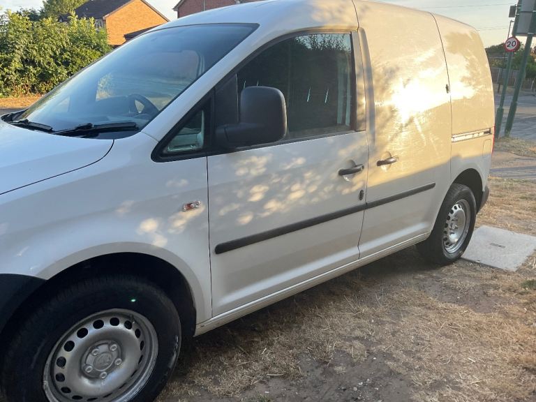 Volkswagen, CADDY, Panel Van, 2015, Manual, 1.6 diesel no vat 