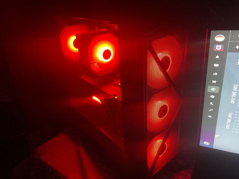 Gaming PC Ryzen 5 5600 GTX 1070 8GB 16GB RAM 500GB NVMe SSD B550 Windows 11 