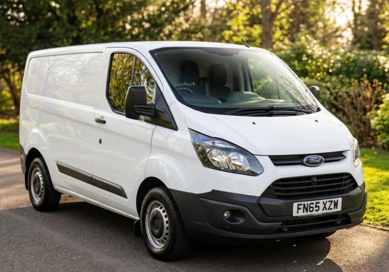 2015 Ford Transit Custom 2.2 TDCi 100ps Low Roof Van PANEL VAN Diesel Manual