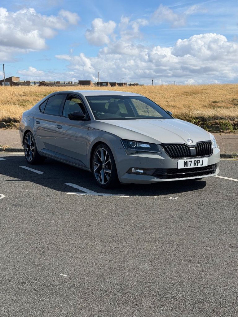 2019 Skoda Supern Sportline Plus