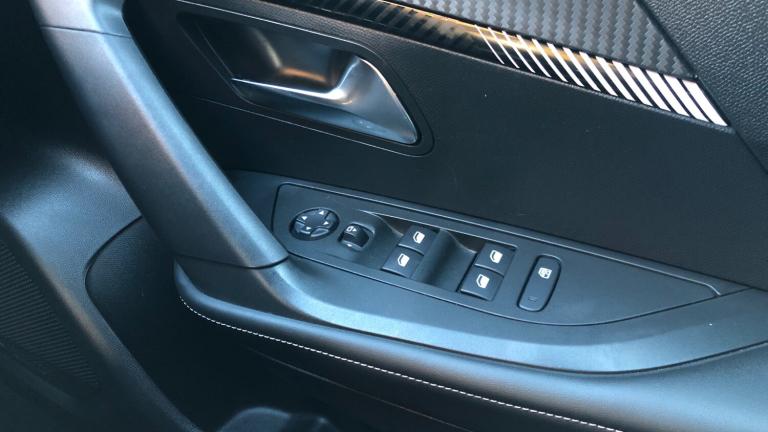 2023 Peugeot 2008 1.2 PureTech Allure SUV 5dr Petrol Manual Euro 6 (s/s) (130 ps) SUV Petrol Manual