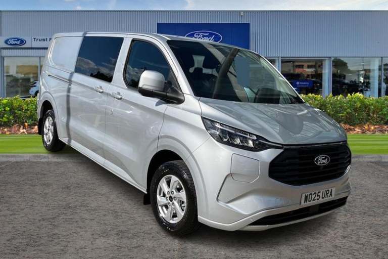 2025 Ford Transit Custom 320 Limited AUTO L2 LWB Double Cab In Van FWD PHEV 2.5 232ps Low Roof Au...