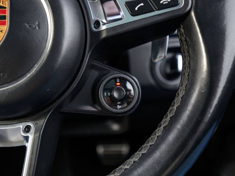 2018 Porsche Cayenne 4.0T V8 Turbo SUV 5dr Petrol TiptronicS 4WD Euro 6 (s/s) (550 ps) ESTATE Pet...