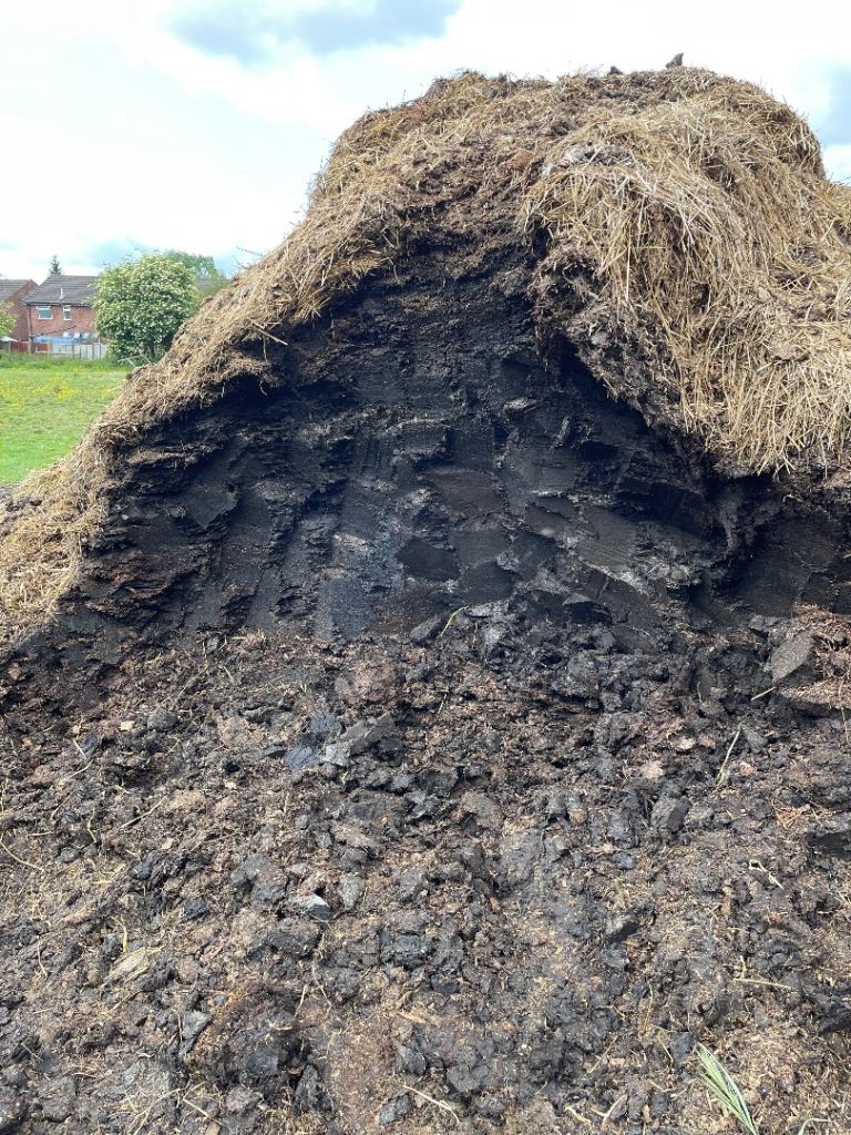 Garden ready horse manure