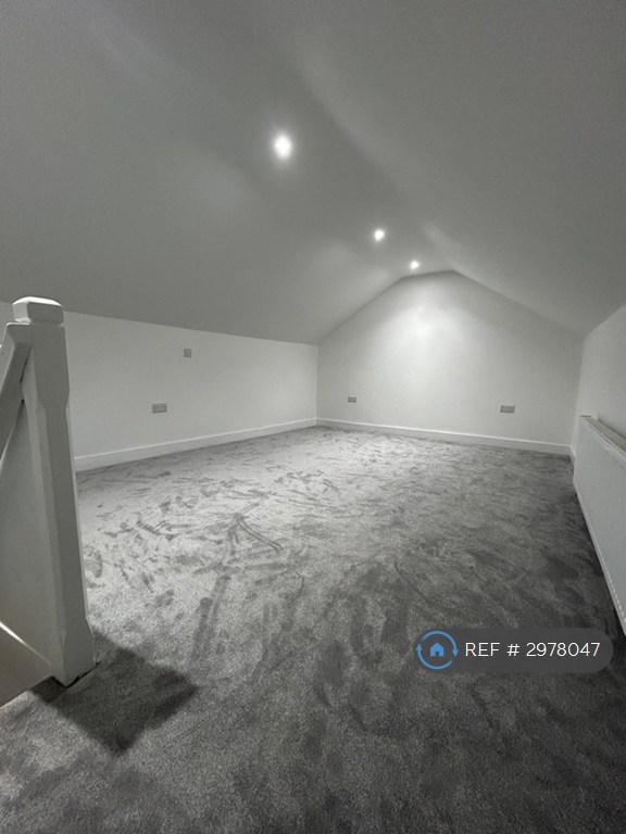 1 bedroom flat in Lansdowne Road, Tonbridge, TN9 (1 bed) (#2978047)