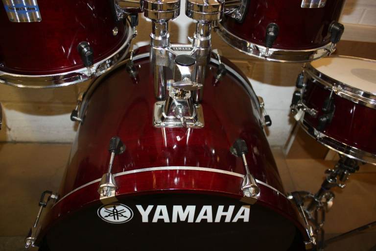 Yamaha Stage Custom Advantage Nouveau Cranberry Red Full Drum Kit 22in Bass + Hardware ~ £550 ono