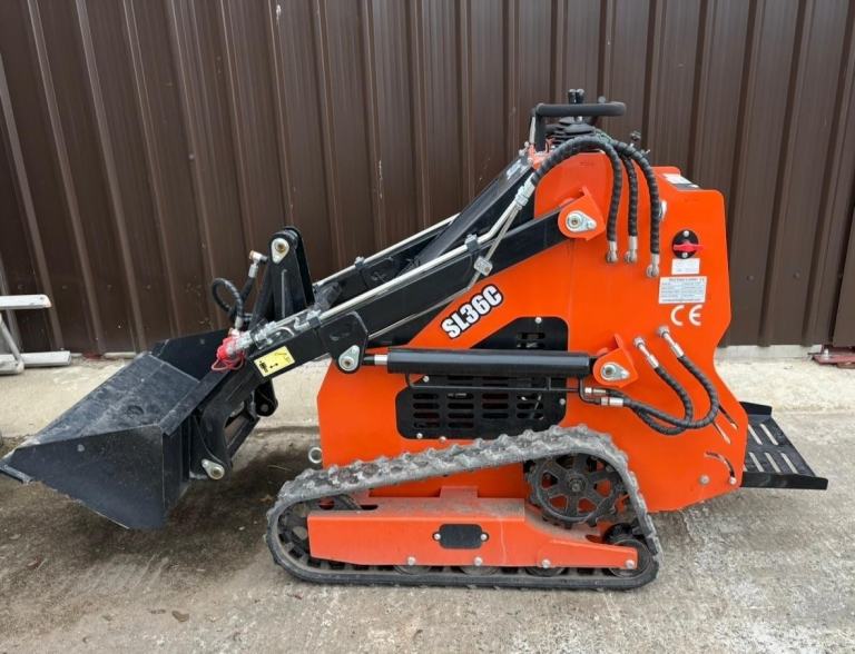 Skid Steer pedestrian Diesel 2026 Unused . 