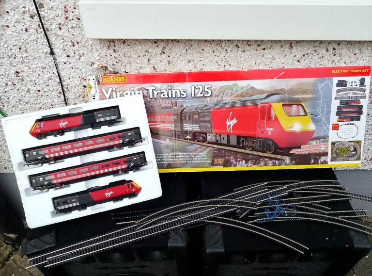 image for Virgin 125 Hornby boxed set