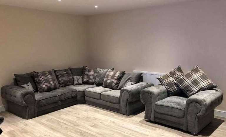 Brand New Chesterfield Verona Fabric L Shape Corner And 3 & 2 Seater Sofa Set