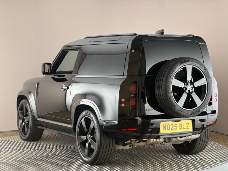 2025 Land Rover Defender 90 3.0 D350 MHEV X-Dynamic HSE Hard Top SUV Auto 4WD SWB Euro 6 (s/s) 3d...