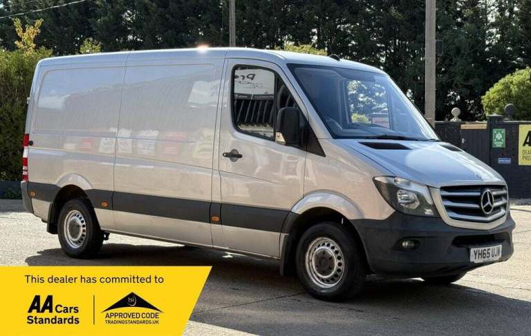 2015 Mercedes-Benz Sprinter 3.0t BlueEFFICIENCY Van PANEL VAN DIESEL Manual